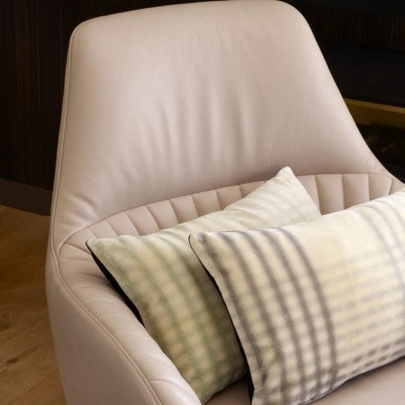 クッション　ロゼフルー　